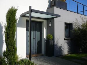 Ideas para proteger tu hogar: elementos para colocar en la puerta de entrada