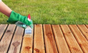 Tratamientos para proteger la madera contra la humedad